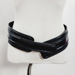 Club Monaco leather belt